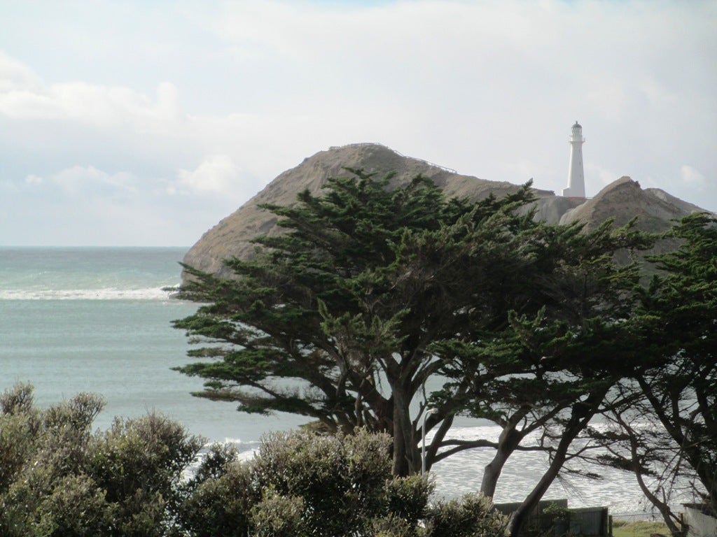 2 Guthrie Crescent, Castlepoint - Carousel 2