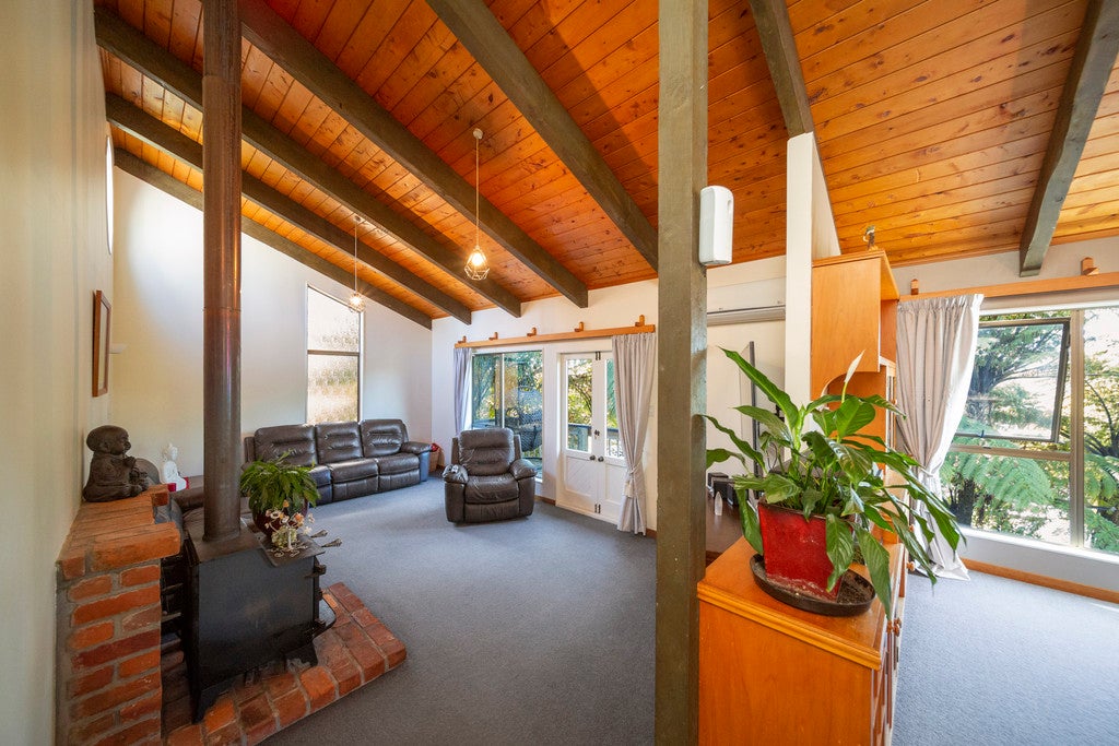 29 Doralto Road, Frankleigh Park, New Plymouth - Carousel 2