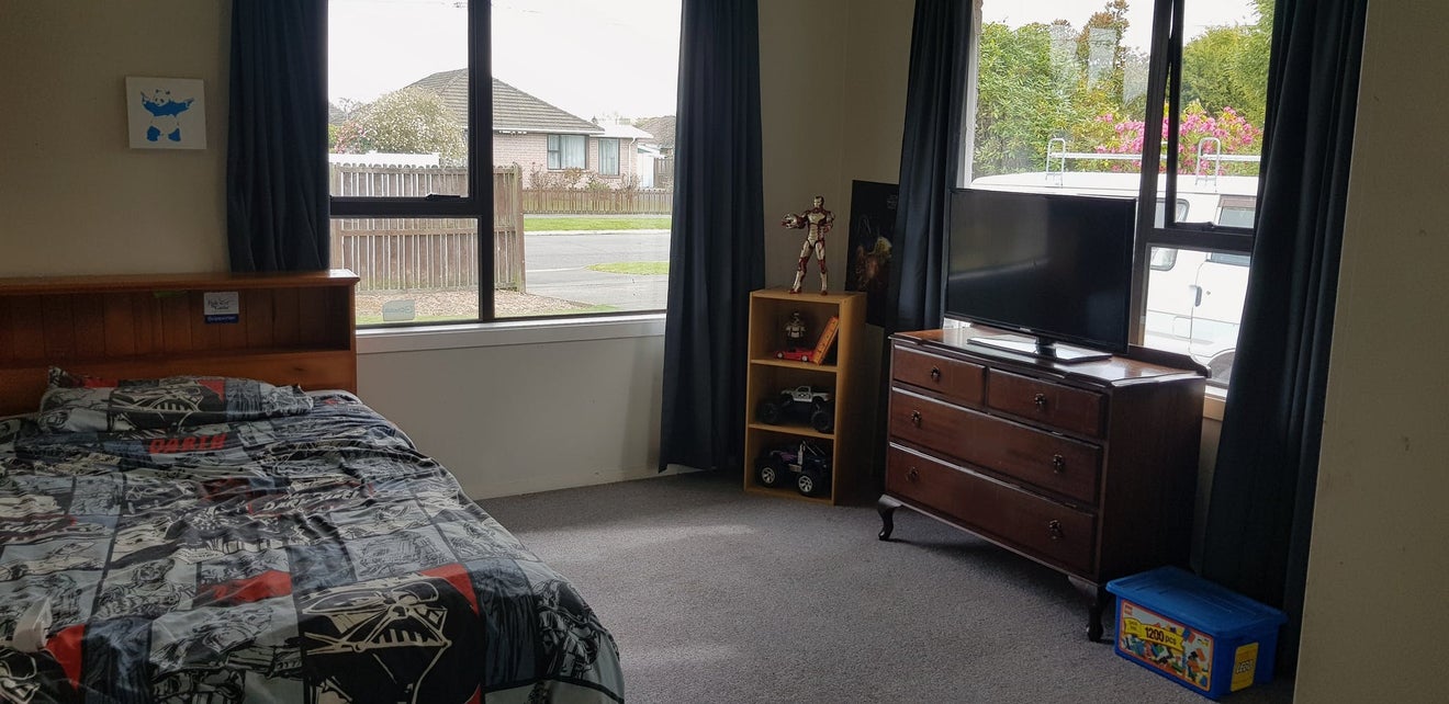 10 Emlyn Place, Avondale, Christchurch - Carousel 8