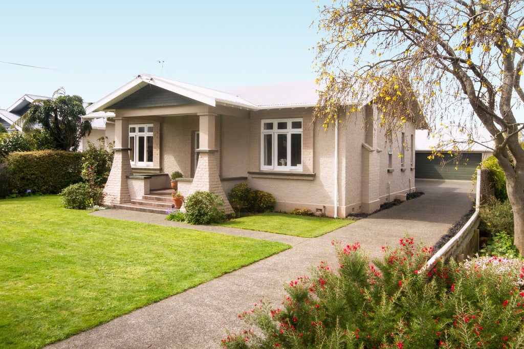 11 Godwin Crescent, College Estate, Whanganui - Carousel 1