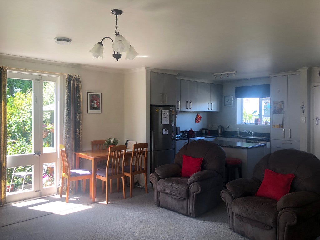 39 Davis Crescent, Netherby, Ashburton - Carousel 2