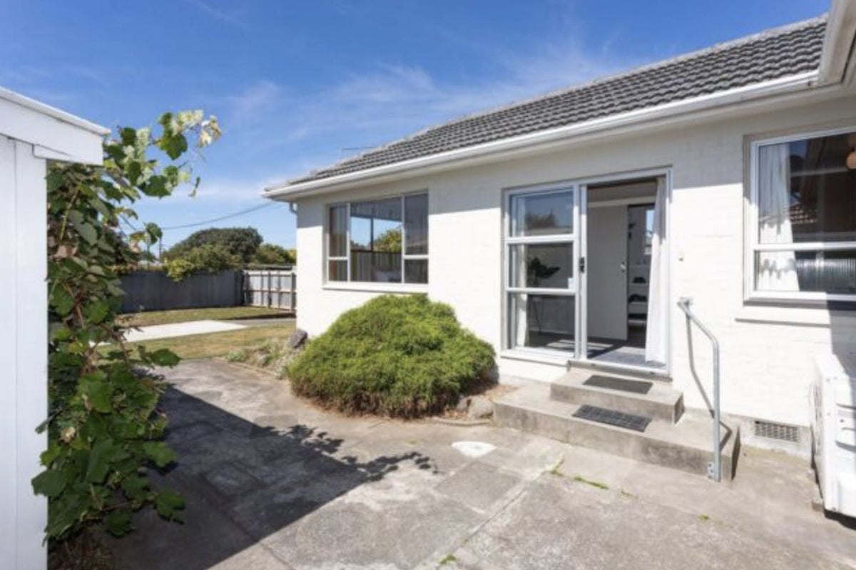 346 Greers Road, Bishopdale, Christchurch - Carousel 9