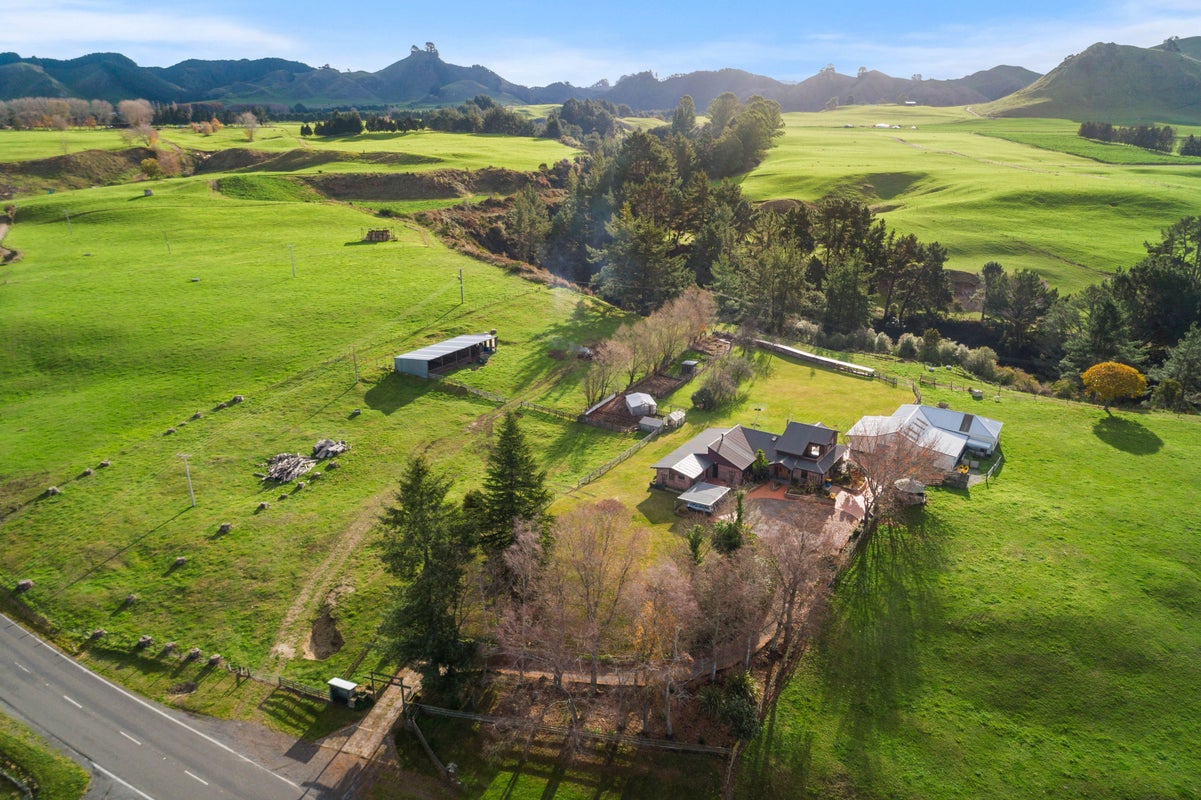 224 Tutukau Road, Mihi - Carousel 1