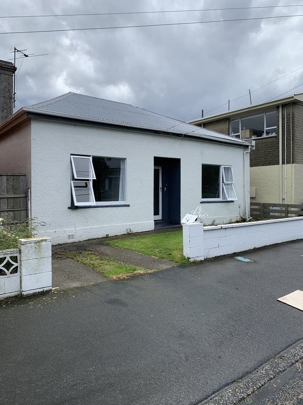224 Macandrew Road, Forbury, Dunedin - Carousel 1