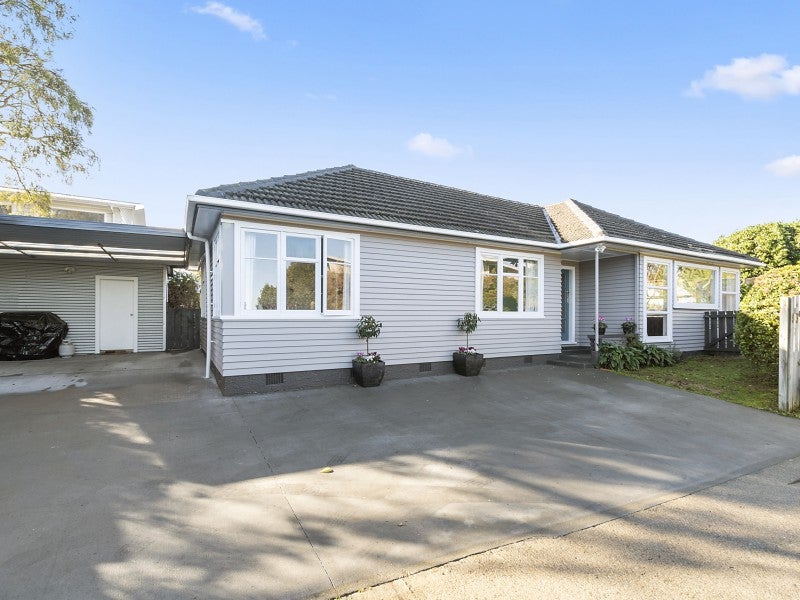 93 Normandale Road, Normandale, Lower Hutt - Carousel 1