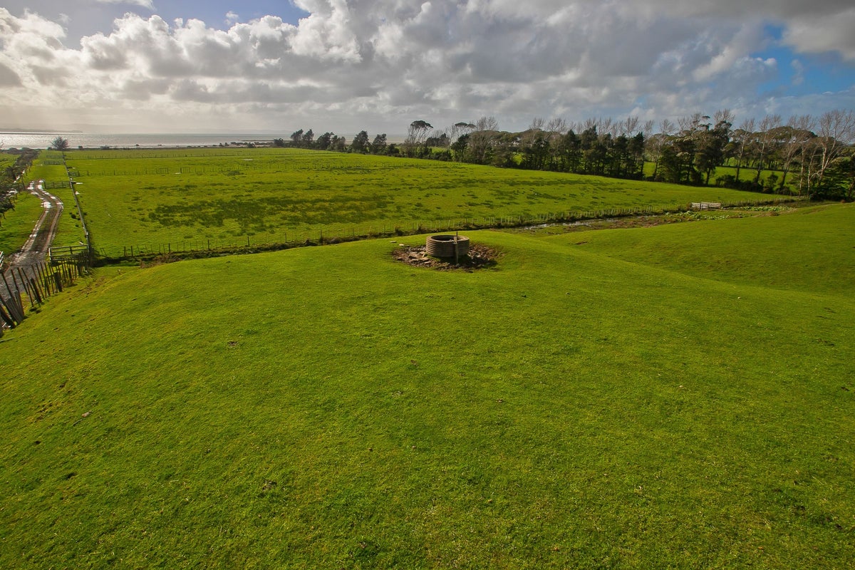 124 Dell Road, Waiau Pa, Pukekohe - Carousel 1
