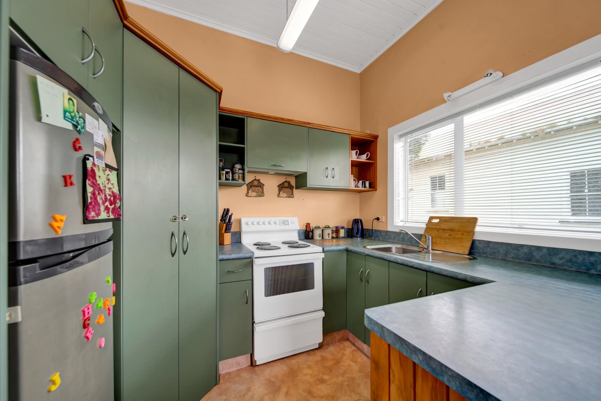 29 Erin Street, Hawera - Carousel 2