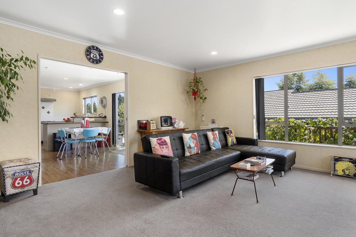6 Marire Drive, Ohauiti, Tauranga - Carousel 2