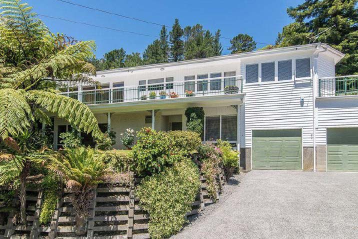 154 Kamahi Street, Stokes Valley, Lower Hutt - Carousel 1