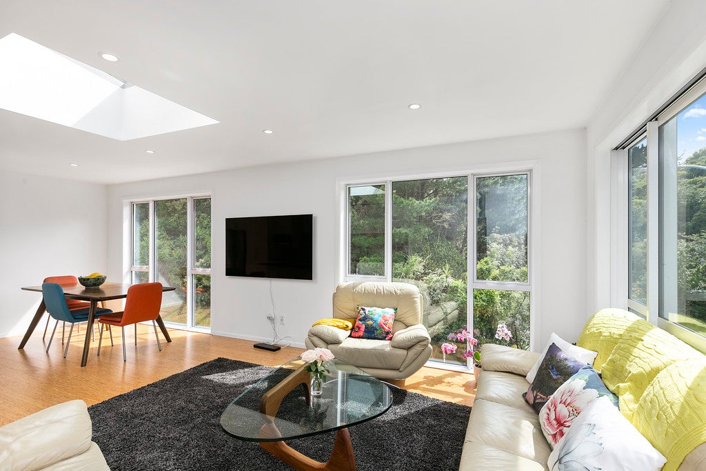 1A Churton Drive, Churton Park, Wellington - Carousel 2