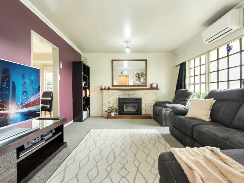 36 Joanne Crescent, Pukehangi, Rotorua - Carousel 2