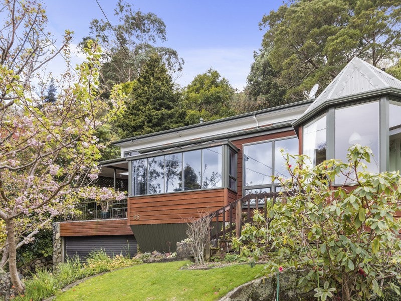 65 Tilbury Street, Fairfield, Lower Hutt - Carousel 1