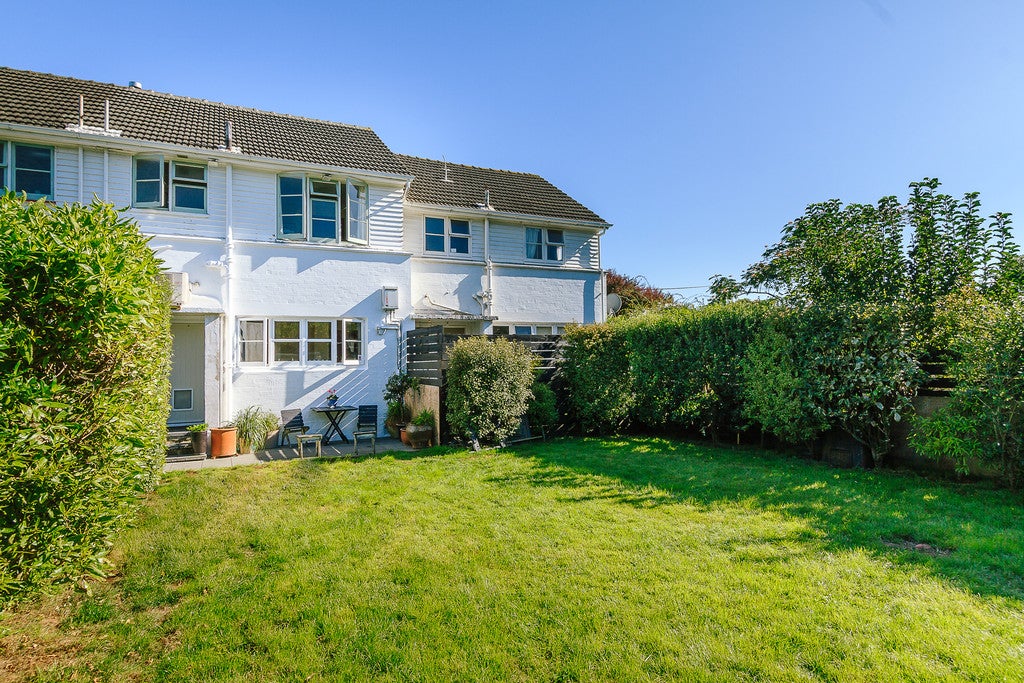 3/30 Durham Crescent, Fairfield, Lower Hutt - Carousel 1