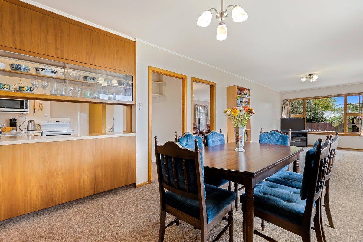 7 Mirfield Place, Russley, Christchurch - Carousel 2