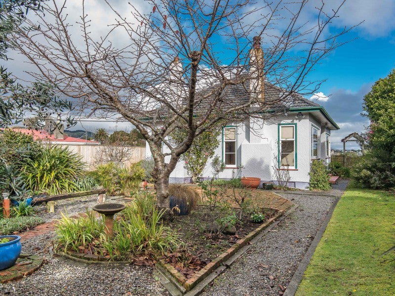 9 Tui Road, Raumati Beach, Paraparaumu - Carousel 1