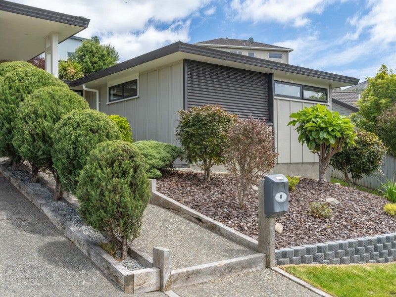 8 Dusky Crescent, Aotea, Porirua - Carousel 22