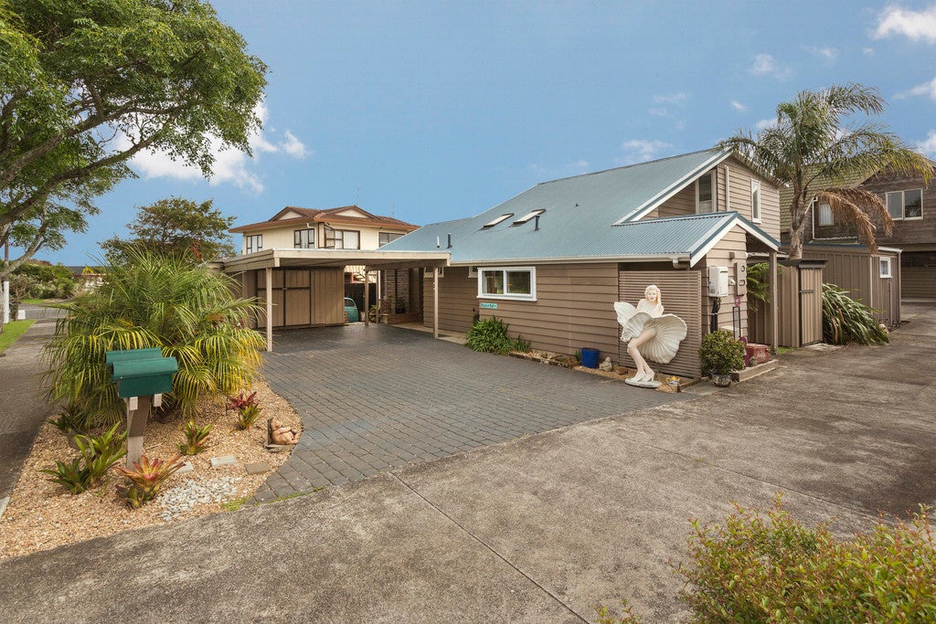 2/195 Fisher Parade, Farm Cove, Auckland - Carousel 1