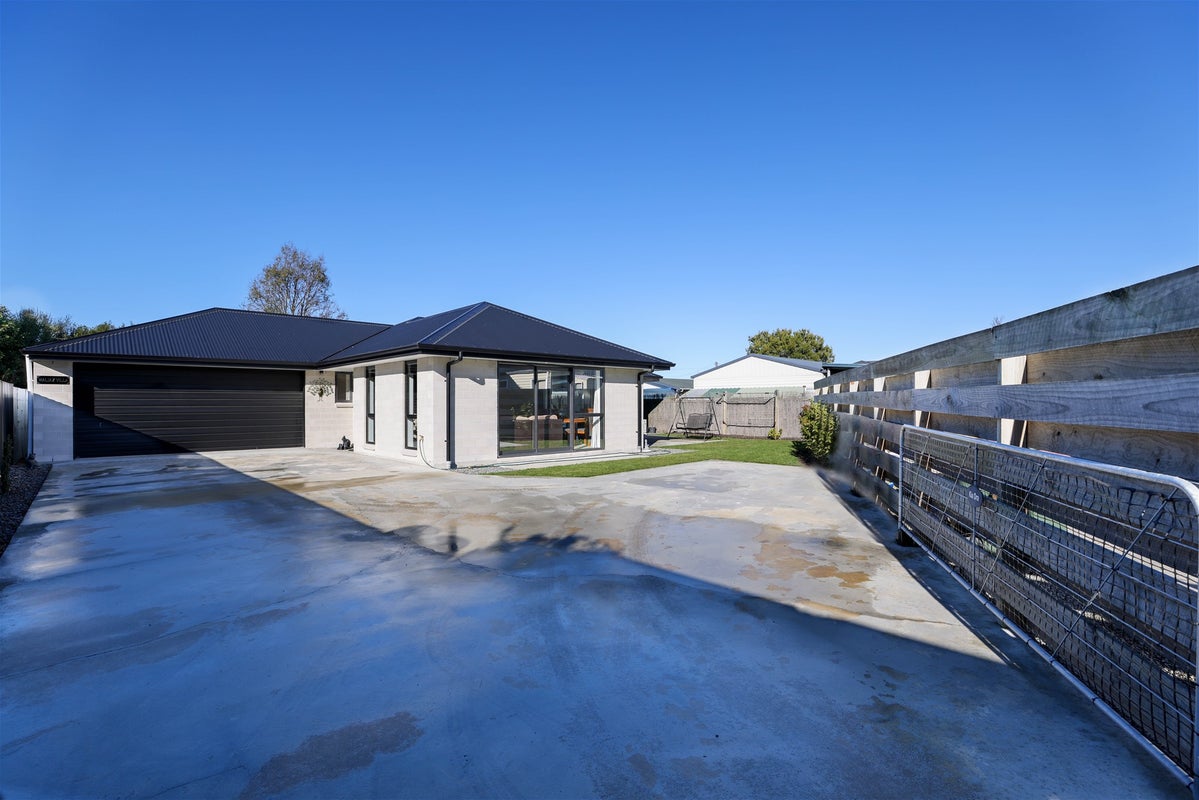 103A Thomson Street, Tinwald, Ashburton - Carousel 1