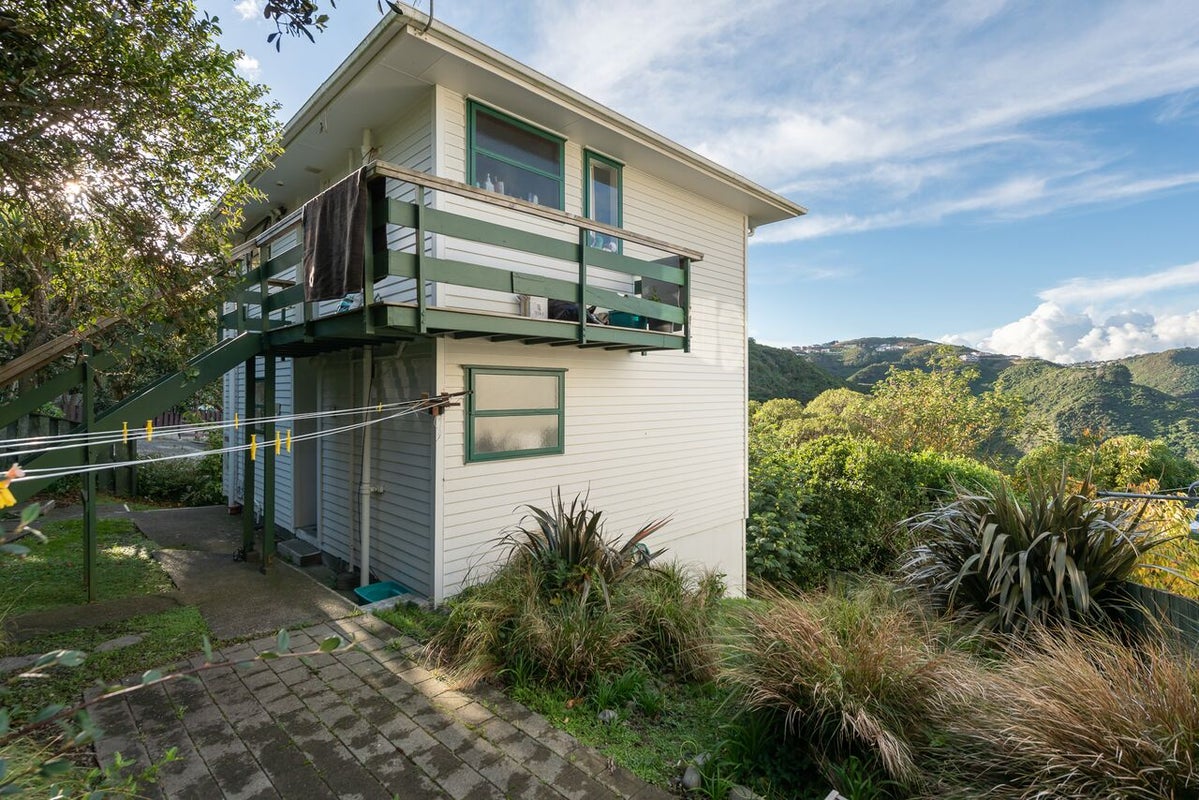 6A Narbada Crescent, Khandallah, Wellington - Carousel 2
