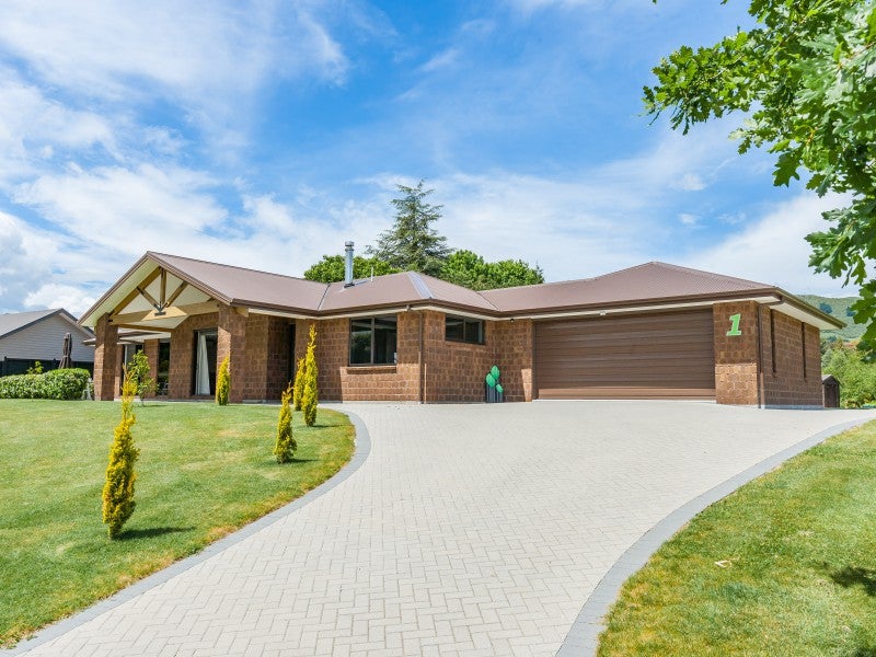 1 Cabbage Tree Grove, Kinloch, Taupo - Carousel 22