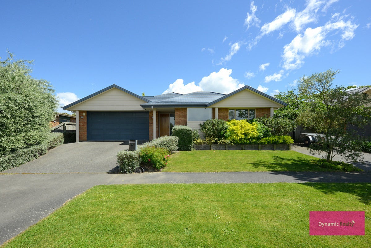 21 Willowview Drive, Redwood, Christchurch - Carousel 1