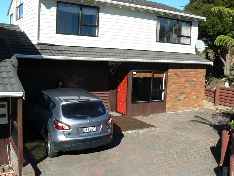 2/165 Oaktree Avenue, Browns Bay, Auckland - Carousel 2