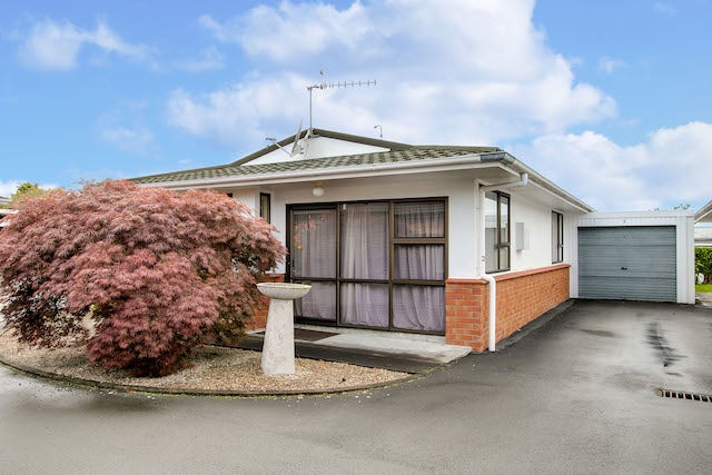 3/21 WHITE STreet, TARADALE, NAPIER - Carousel 1