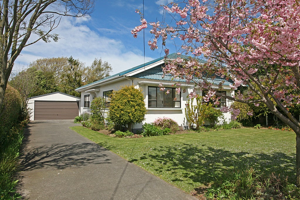 16 Wychbury Street, Spreydon, Christchurch - Carousel 1