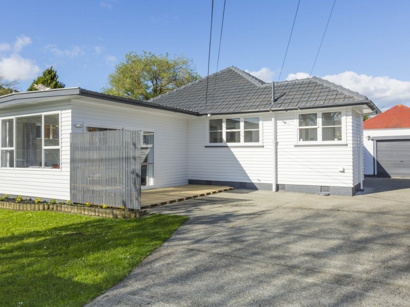 25 ROBERTSON ST, Elderslea, UPPER HUTT - Carousel 16