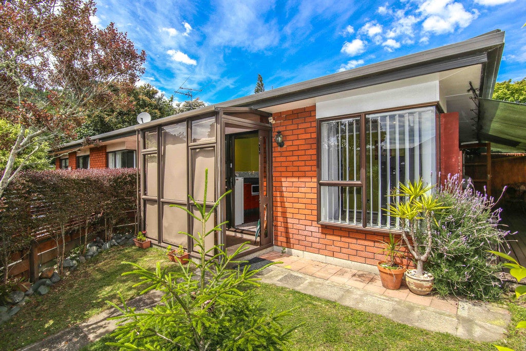 4/64 Waimea Road, Nelson South, Nelson - Carousel 1