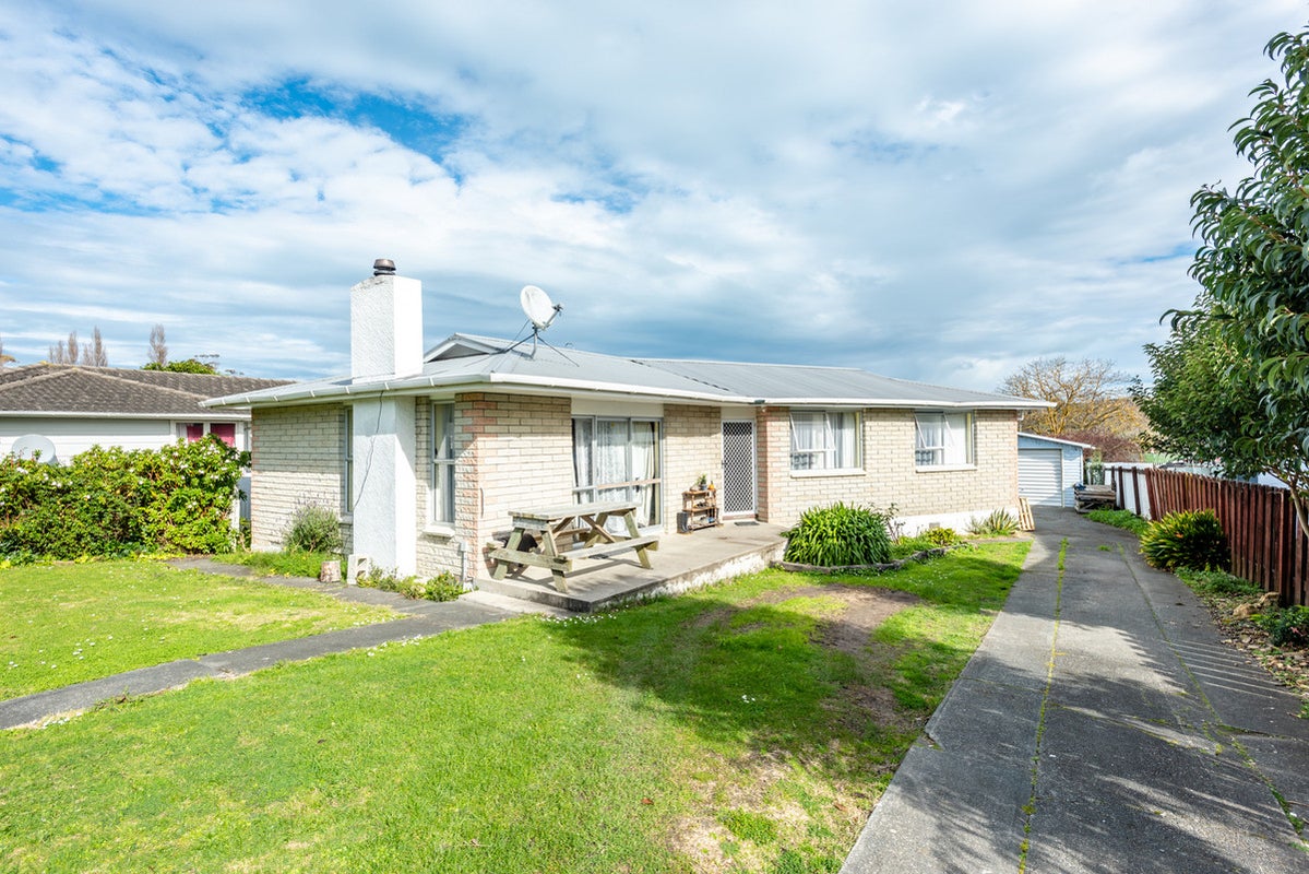 58 Lawrence Street, Outer Kaiti, Gisborne - Carousel 1