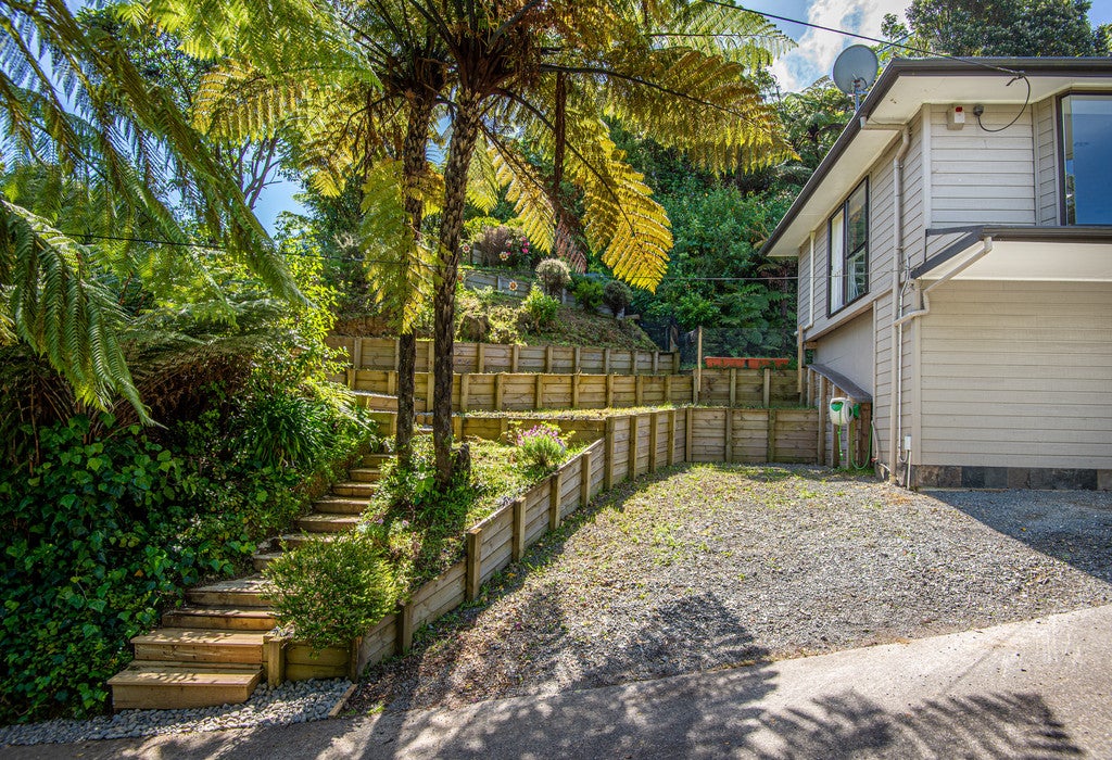 30 Major Drive, Kelson, Lower Hutt - Carousel 2