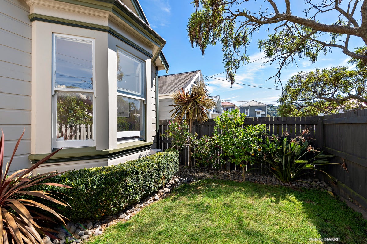 10 Milton Street, Berhampore, Wellington - Carousel 14