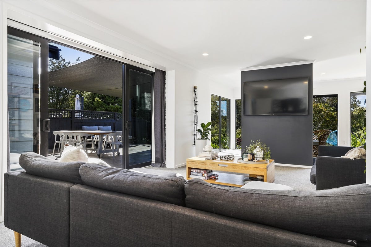 25 McDowall Place, Queenwood, Hamilton - Carousel 1