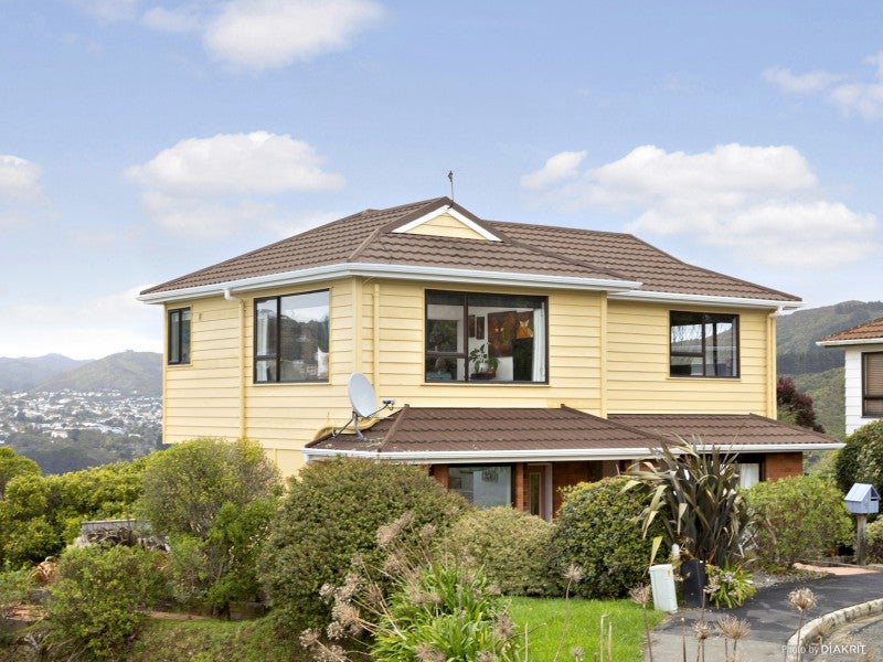 19 Admiralty Street, Crofton Downs, Wellington - Carousel 1