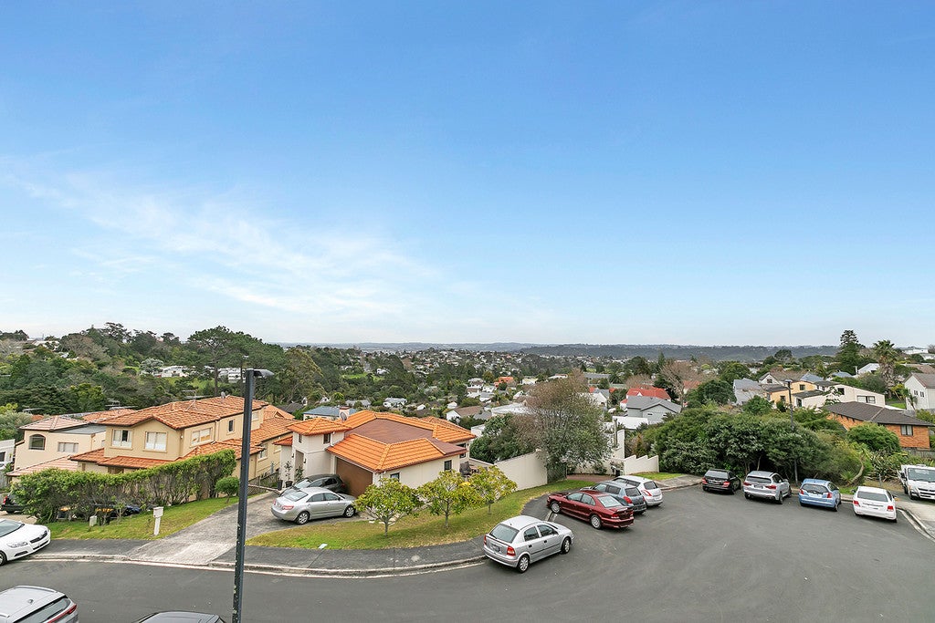3/5 Monte Cassino Place, Birkdale, Auckland - Carousel 2