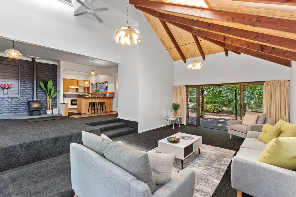 25 Burwood Road, Burwood, Christchurch - Carousel 1