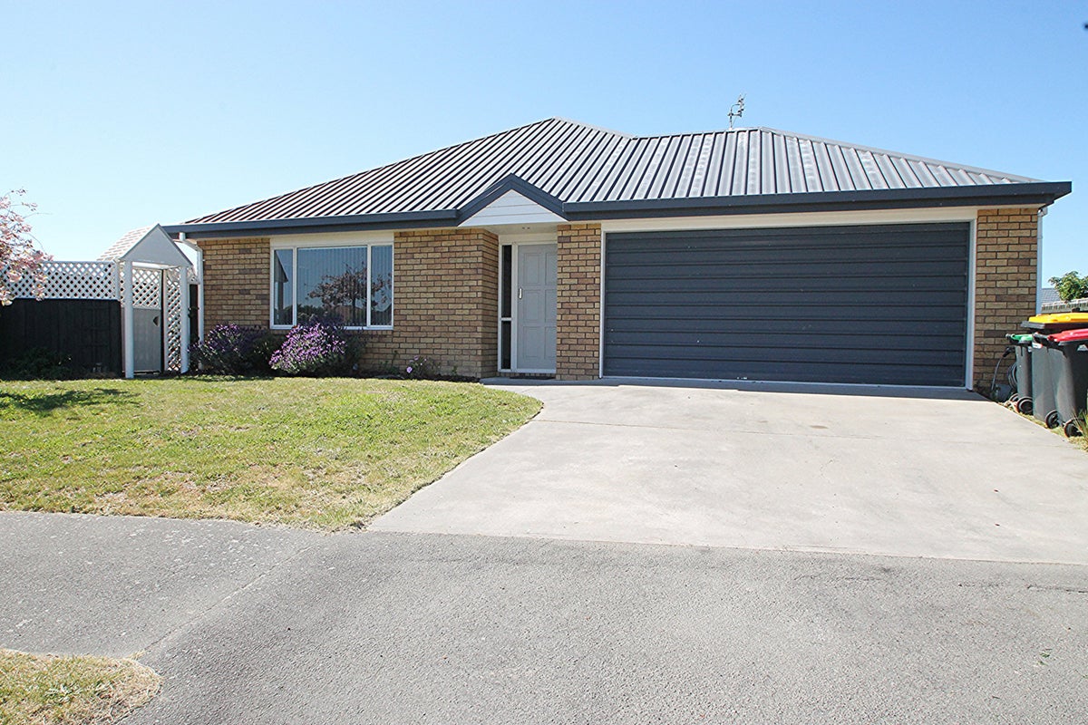 19 Surfers Place, North New Brighton, Christchurch - Carousel 1