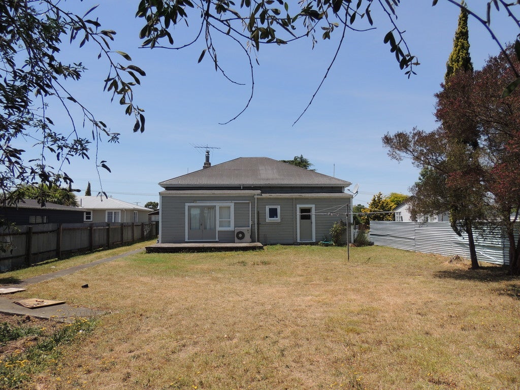 13 Fleet Street, Solway, Masterton - Carousel 1