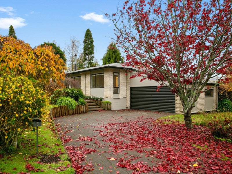 5 Fletcher Place, Leamington, Cambridge - Carousel 1