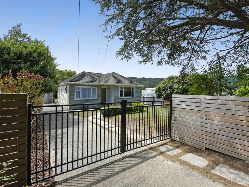 3 Main Road, Wainuiomata, Lower Hutt - Carousel 21