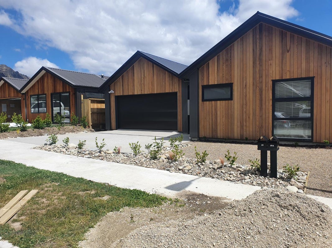 19 Coopworth Road, Jacks Point, Queenstown - Carousel 19
