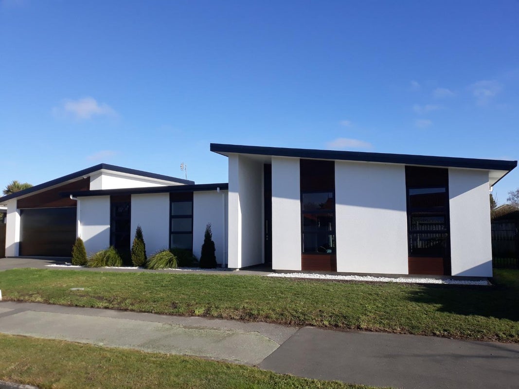 1A Shaftesbury Street, Avonhead, Christchurch - Carousel 1