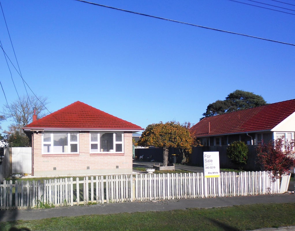 8 Wimborne Crescent, Aranui, Christchurch - Carousel 2