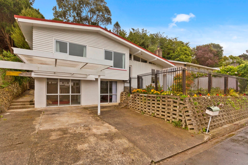 24 Holborn Drive, Stokes Valley, Lower Hutt - Carousel 2