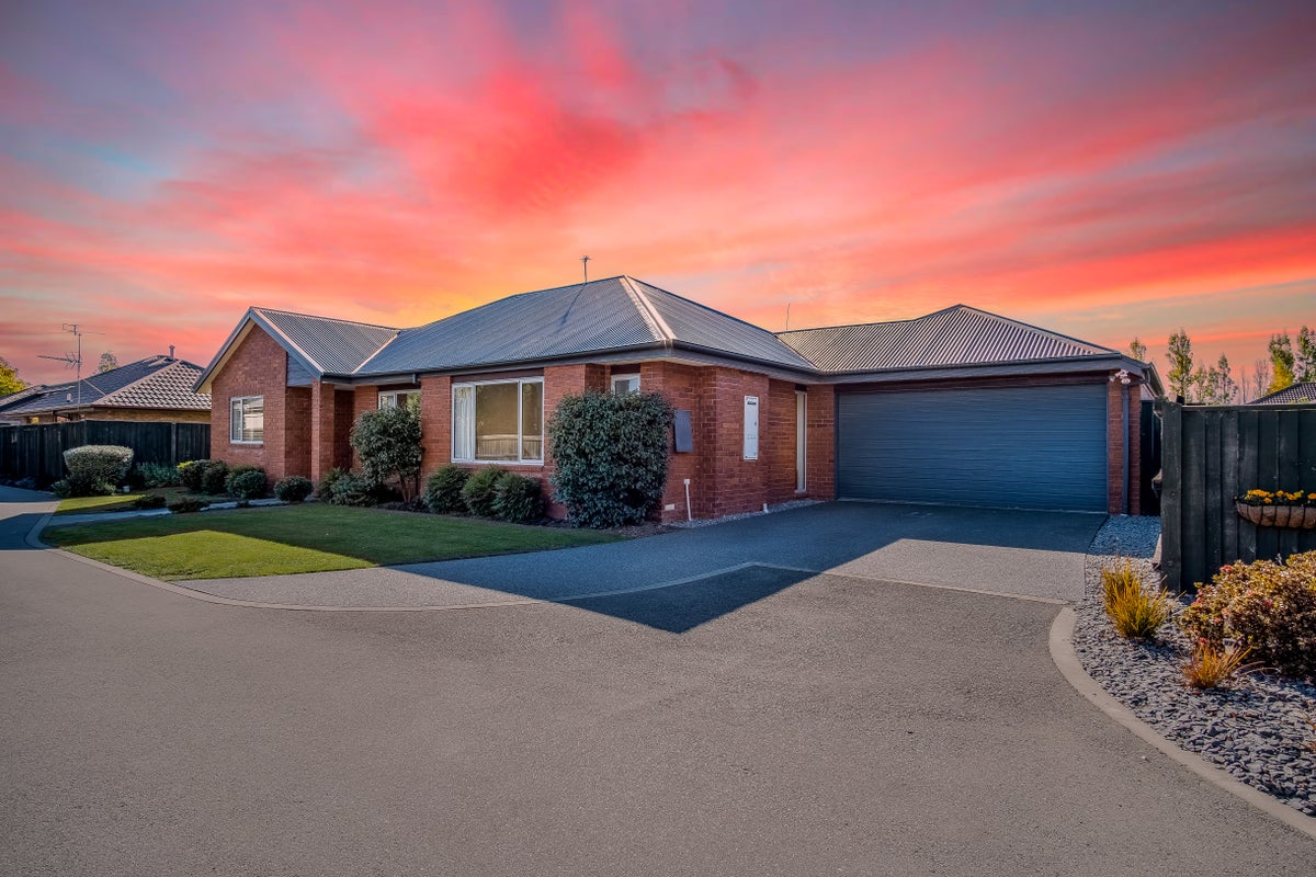 23 O'Neill Avenue, Northwood, Christchurch - Carousel 1
