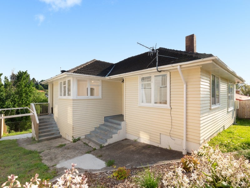 8 Hampton Terrace, Parkvale, Tauranga - Carousel 2
