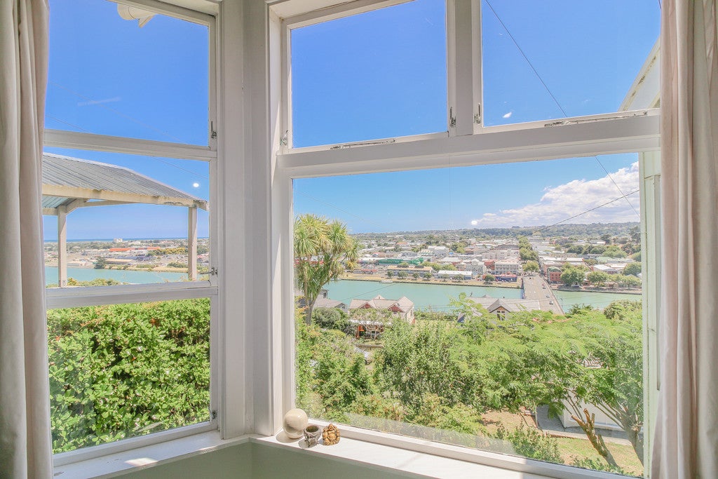 37 Hipango Terrace, Durie Hill, Whanganui - Carousel 2