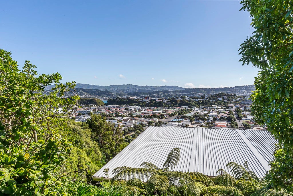 6 Barretts Way, Miramar, Wellington - Carousel 2