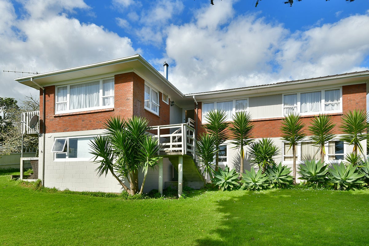 28 Downer Street, Helensville, Helensville - Carousel 18